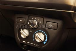 Honda Mobilio MPV photo gallery